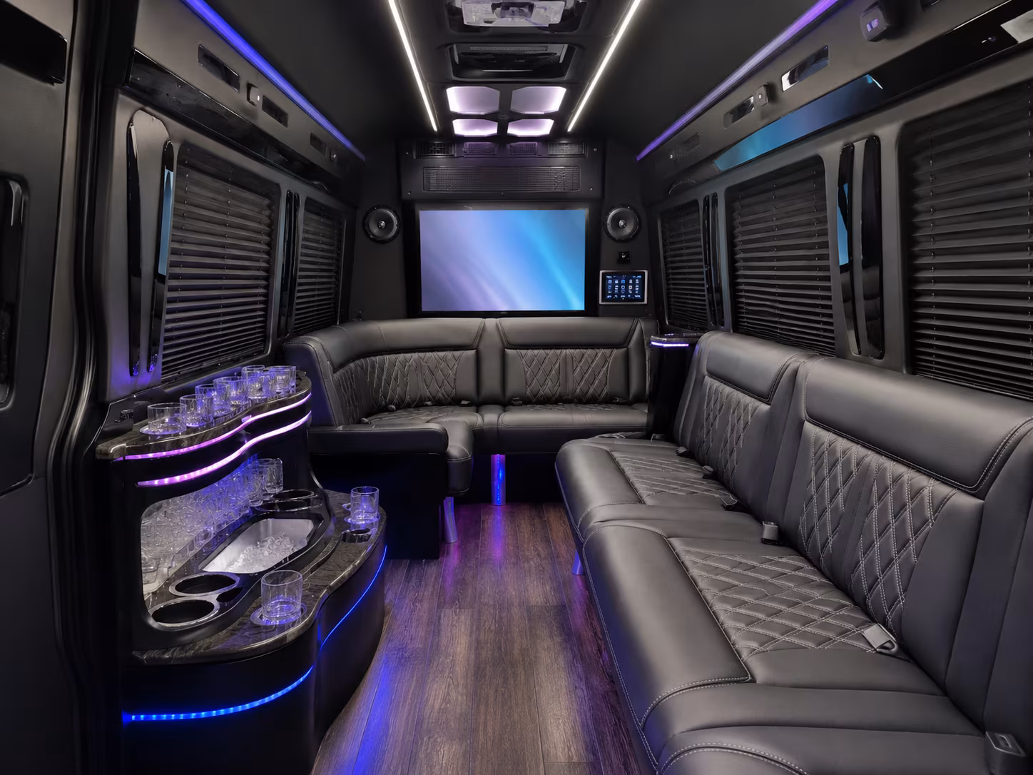 coordinating a corporate event at the maritime aquarium or norwalk inn the bus makes it simple
